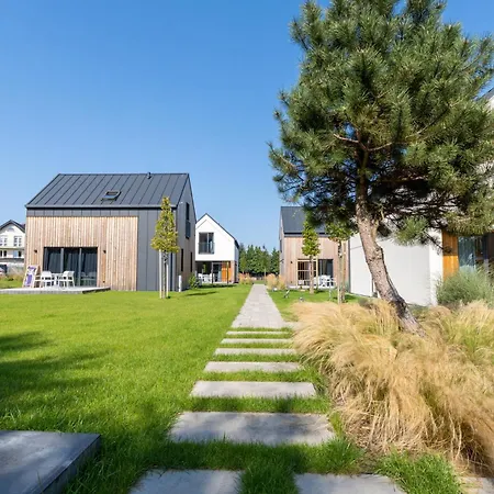 Osada Plazowa Ferienhaus Białogóra